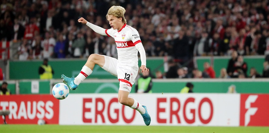 Transfergerüchte: Bayern-Youngster vom VfB zu Heidenheim, Toptorjäger kommt, Elvedi nach England?